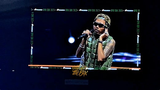 48K views · 1.2K reactions | Flow G - Araw-araw Love (Live Performance @ Philippine Arena Puregold OPM CON 2025) https://youtu.be/SVBXjzRzQS4 | Outside The Box | Facebook