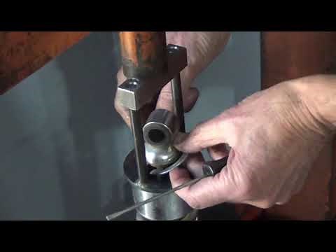 Disassembly and Reassembly of Harley Davidson Rear Shock Absorbers