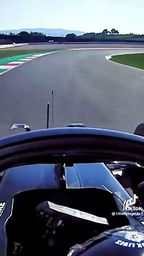 George Russell Goes Flat Out In A Williams😮‍💨😮‍💨