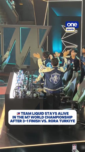 BABYE DAW SABI NI OHEB 👋🏽 The race is still on for Team Liquid as they eliminate Aurora Turkiye with a 3-1 finish at the M7 World Championship in Jakarta, Indonesia. | via Gillian Trinidad/One Sports #MLBBM7 #LakasNgPinasSaM7 #DePHendingTheLegacy #LetTheWorldSeeUs