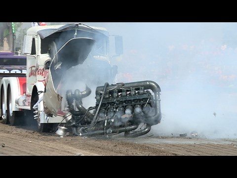 TRACTOR PULLING Intro of "THUNDER PULLING 12"