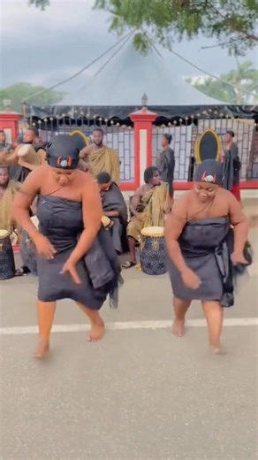 73K views · 1.4K reactions | A dance of energy, a dance of gestures and body language. The 2 great dancers | Asanteman Connects | Facebook