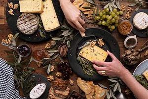 How to launch a sustainable direct-to-consumer business in no time