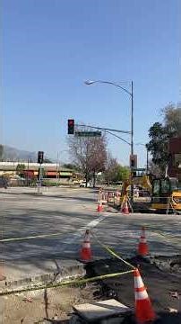 Econolite Angle visor head, “8” Grooveback traffic lights & Countdown pedestrian light with LED