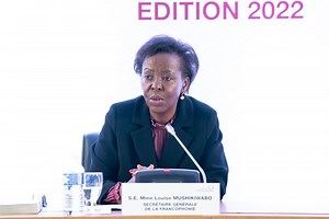 Francophonie:  321 million French speakers worldwide