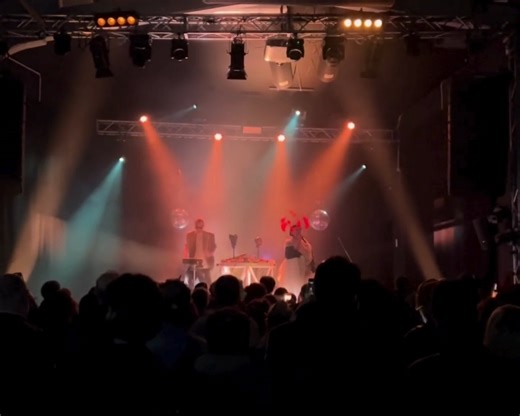 2.3K views · 173 reactions | Milano, per smaltire questa adrenalina mi ci vorrà una settimana!  01/12 - BARI Officina degli Esordi (SOLD OUT) 02/12 - LECCE Officine Cantelmo 09/12 - POGGIBONSI (SI) Bottega 26 12/12 - ROMA Qube / MArte Live Info e biglietti bit.ly/Vesuvia-Autunno23 #VesuviaDAutunno #Vesuvia #Meg Kashmir Music | Meg | Facebook