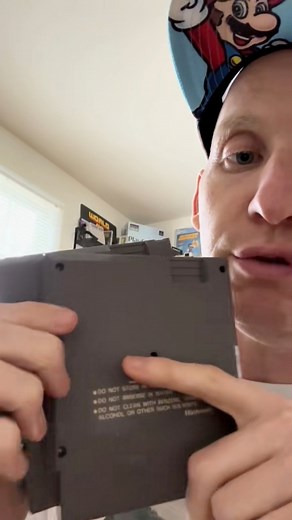 3 Screw vs 5 Screw NES Games | 1980sGamer