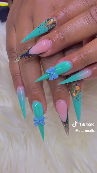 Stilettos sharp enough to make you move get out the waaay 😌. #KenyaNailTok #StilettoNails #KiambuBeauty #NailTechKenya #FypKenya