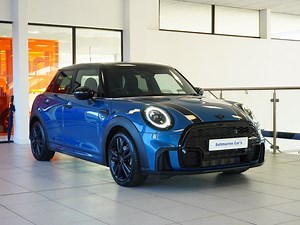 李 Saltmarine Used Car Centre  2022 MINI COOPER 1.5 SPORT Only 10,253...