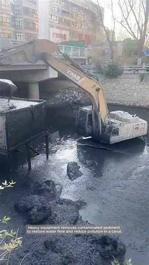 Dredging and Sludge Removal in an Urban Canal