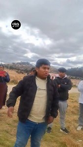 1.1M views · 19K reactions | PADRE E HIJO FUERON CASTIGADOS POR LA RONDA ACUSADOS DE ROBO El hecho ocurrió en el caserío MARCOBAMBA distrito de Baños del Inca. El joven EULICES CABELLOS QUIROZ fue detenido por la junta vecinal de la zona acusado de robar una maquina de soldar, una compresora y otros equipos. Al parcer su padre Samuel Cabellos Lucano estaría al tanto de los actos delictivos que comete su hijo | Click Noticias. | Facebook