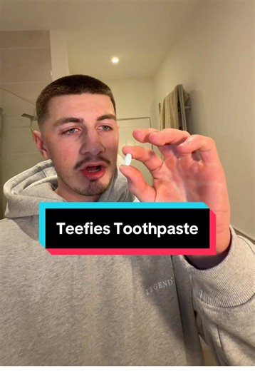 How to Clean Your Teeth Properly with Nano Hydroxyapatite