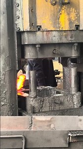 #forge #machine #metalforming #forgings #hotforging #metalworking #forgingequipment