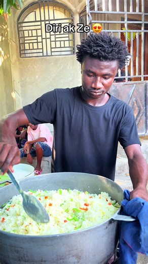 Discover Egg Fried Rice: A Global Culinary Classic