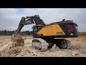 💪 Volvo EC950F loading ADTs - Part 2
