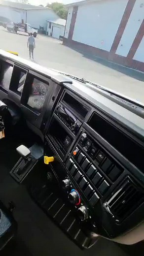 Box Trucks for Sale: Your OTR Solution