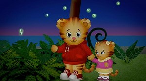 Daniel Tiger's Neighborhood - Margaret is Afraid of Fireflies Video | PBS KIDS
