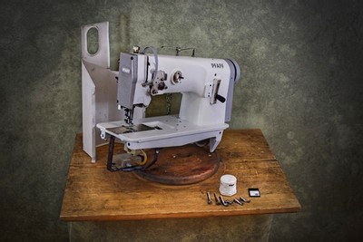 Pfaff 1245 Sewing Machine Heavy Duty Triple Feed Compound Feed Belts Leatherwork | eBay