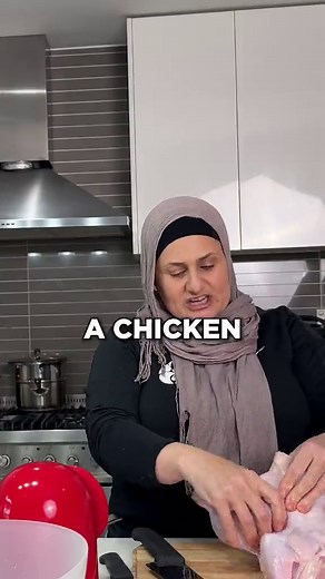 The Ultimate Guide to Cleaning Chicken at Home! 🍗🏠