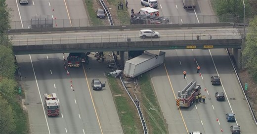 Tractor-trailer crash in Route 295 in Marlton, New Jersey, slows traffic