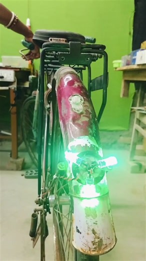 JK DIY Projects on Instagram: "How to make cycle braking light 😮🔥 #cyclebrakinglight #cyclemodification"