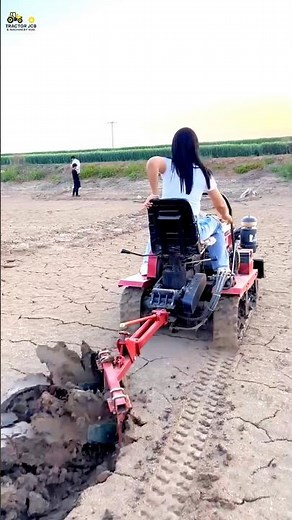 Multi-Purpose Crawler Rotary Tiller for Greenhouse 🚜 #RotaryTiller #MiniTractor #SmartFarming