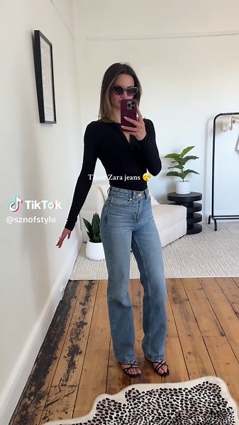 The Most Flattering ZARA Jeans Ever | Product Code: 8228/021/406/32