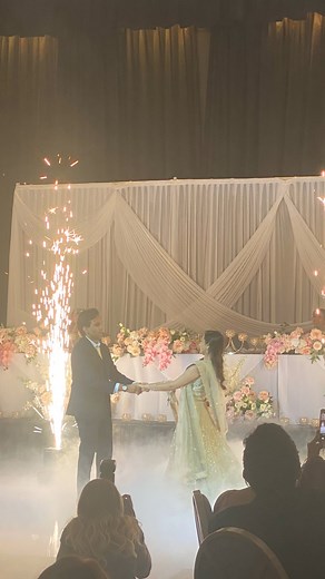 Wedding Planning SE QLD on Instagram: "My December bride (aka, sweetest person ever), surprised her new hubby with a Man Utd tribute dance! Genuinely saw him falling in love all over again 🥹🥹 Love my job, love my couples - best humans ever ❤️ ❤️ ❤️ ❤️ #brisbaneweddingplanner #weddingplannernearme #seqldweddingplanner #goldcoastweddingplanner #2025brides #goldcoastbrides"