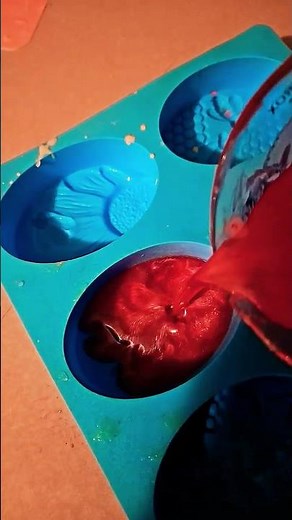 Melt and pour soap tutorial. Perfect for beginners!