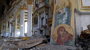 Russian missile strikes on Odesa kill 1 and damage historic cathedral