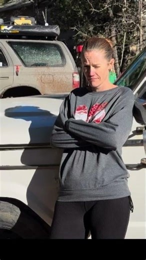 Kicking Off a Secret Project on My 1974 Jeep Wagoneer… Engine’s Coming Out! Guess the Plan? 😏🛠️