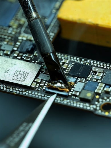 Effective Phone Repair Tools for DIY Fixes