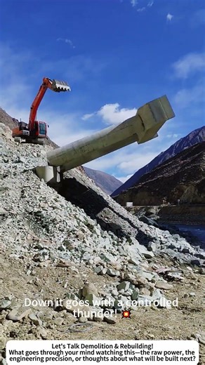 Making Way: The Demolition of a Concrete Bridge Column 🌉