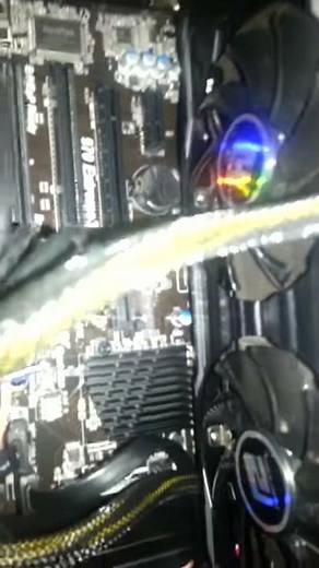 R9 380x fans not working