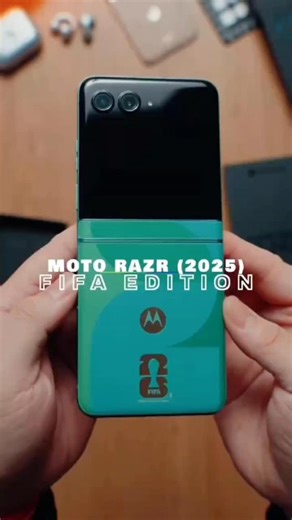‎Tech Pulse - نبض التقنية‎ on Instagram: "Motorola RAZR 60 🔥 Razer 2025 FIFA Cup Edition 🤩 Foldable RAZER Phone 📱 . . . . . . . . Motorola RAZR 60 Razer 2025 FIFA Cup Edition, MotoRAZR60RazerFIFA, Motorola foldable, limited edition, Razer collab, FIFA 2025, clamshell phone, AMOLED display, fast charging, Android #MotorolaRAZR60 #RazerEdition #FIFA2025 #RAZR60Razer #FoldablePhone"