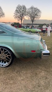 OG Clean Cutlass Whipaddict car show | Flossin HWS