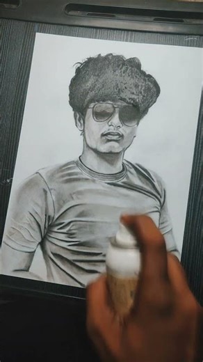 Artist fixative spray use Commission artwork😯 #shorts #fixativespray #commissionartwork