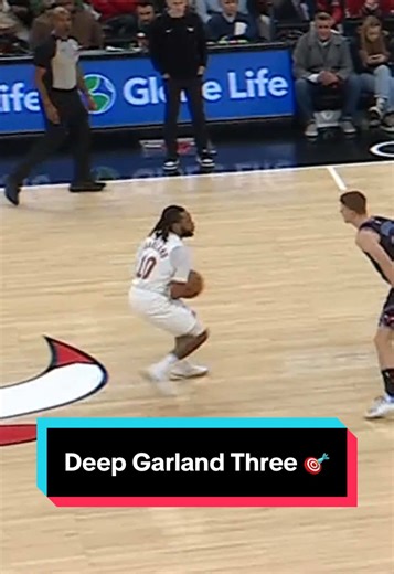 Darius Garland showing off the range 🎯 #NBA #NBAHighlights #DariusGarland #Cavs