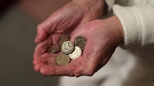 More 65-year-olds living in poverty as state pension age rose to 66, says IFS