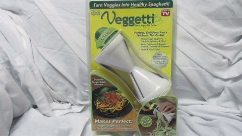 Veggetti Veggie Slicer, Dual Stainless Steel Blade Vegetable Cutter for Thick or Thin Noodle, Works with Zucchini, Squash, Cucumbers, Carrots, and more, 2.76"L x 2.76"W x 6.32"H, White