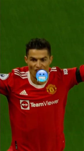 37 Year Old CR7 destroys Tottenham in EPL 🥶 #cristianoronaldo #football #manchesterunited