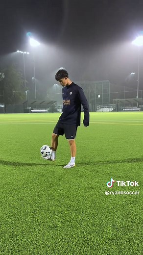 #football #soccer #footy #skills | Football Skills