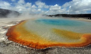 Yellowstone volcano: Expert discusses ‘variations’ in caldera