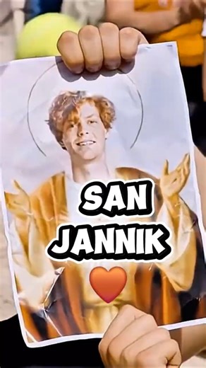 Questo è cosa succede quando il numero 1 arriva a Roma 👑 #janniksinner #foroitalico