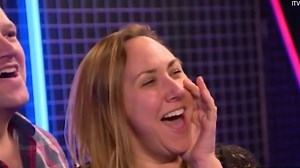 Blind 13 year old singer wows judges on The Voice Kids