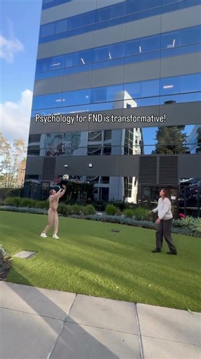 What does psychology for FND look like? 🧠Julie got asked this question from someone just last week!