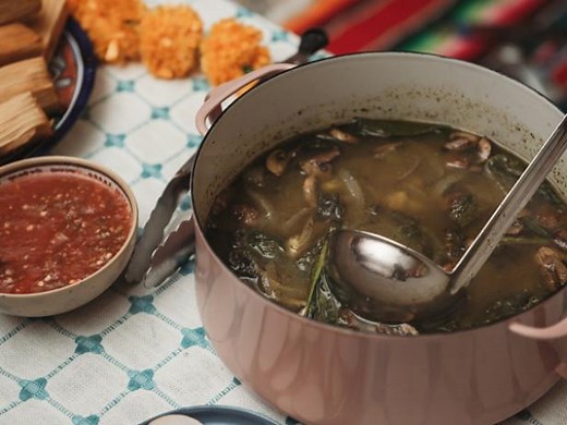 Pozole Verde de Hongo