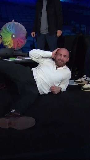 Impressive Breakdancing at the Olympics | Alex Volkanovski Wow Moments