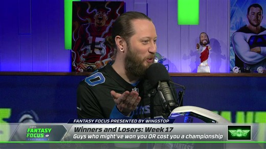 Welcome back to Fantasy Focus! On today’s episode, Daniel Dopp, Field Yates, and Stephania Bell break down all the action from Week 17 of the NFL season. Who were the biggest winners and losers of the weekend? Which fantasy studs came through when it mattered most and which duds may have cost managers a championship? We’ll also cover the latest wave of major injuries before previewing the Monday Night Football matchup between the Rams and Falcons. All that and more on Fantasy Focus Football! | E