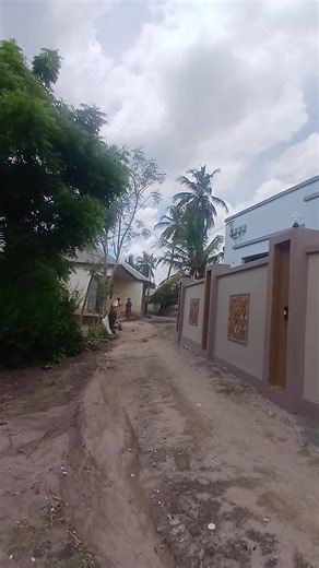 NYUMBA INAUZWA KINYEREZI DALAJANI MONGOLANDEGE BEI MIL 45 MAONGEZI YAP0 VYUMBA 4 VYA KULALA SEBLE JIKO UKUBWA WA KIWANJA SQM 400 0672551706/wasap/call 0684275427/wasap/call #kenyantiktok🇰🇪 #tanzaniantiktok🇹🇿 #ugandatiktok